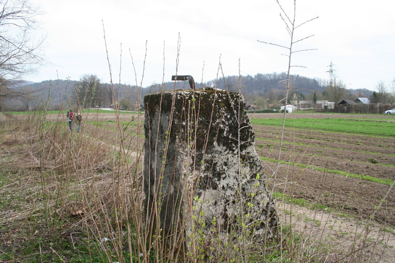 Remains of a German watchtower in the Ježica District. Author: Božidar Flajšman.